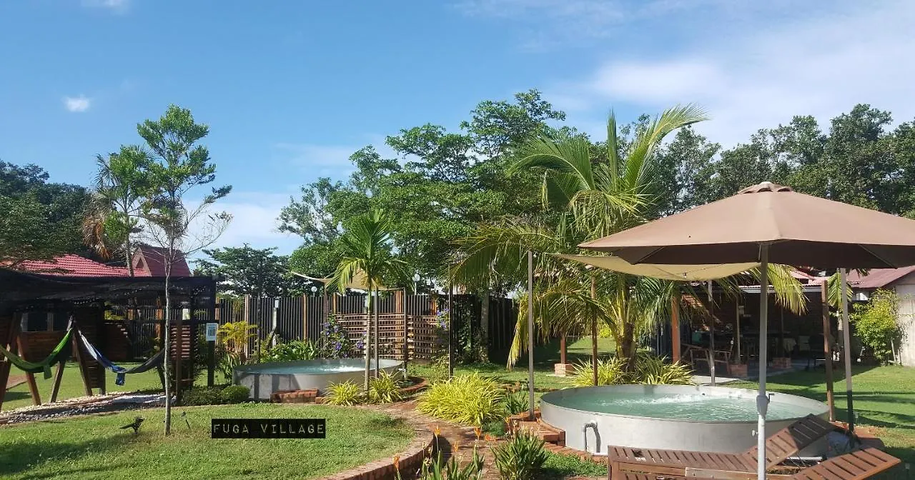 Chalet Fuga Village Kampong Tanjong Bedara